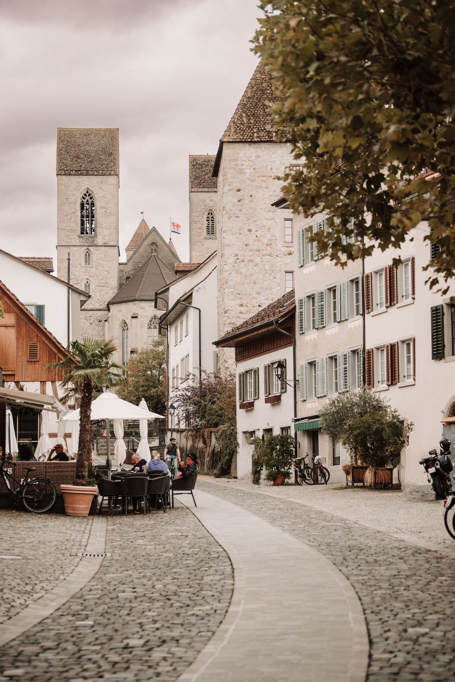 Strasse vor Atelier
