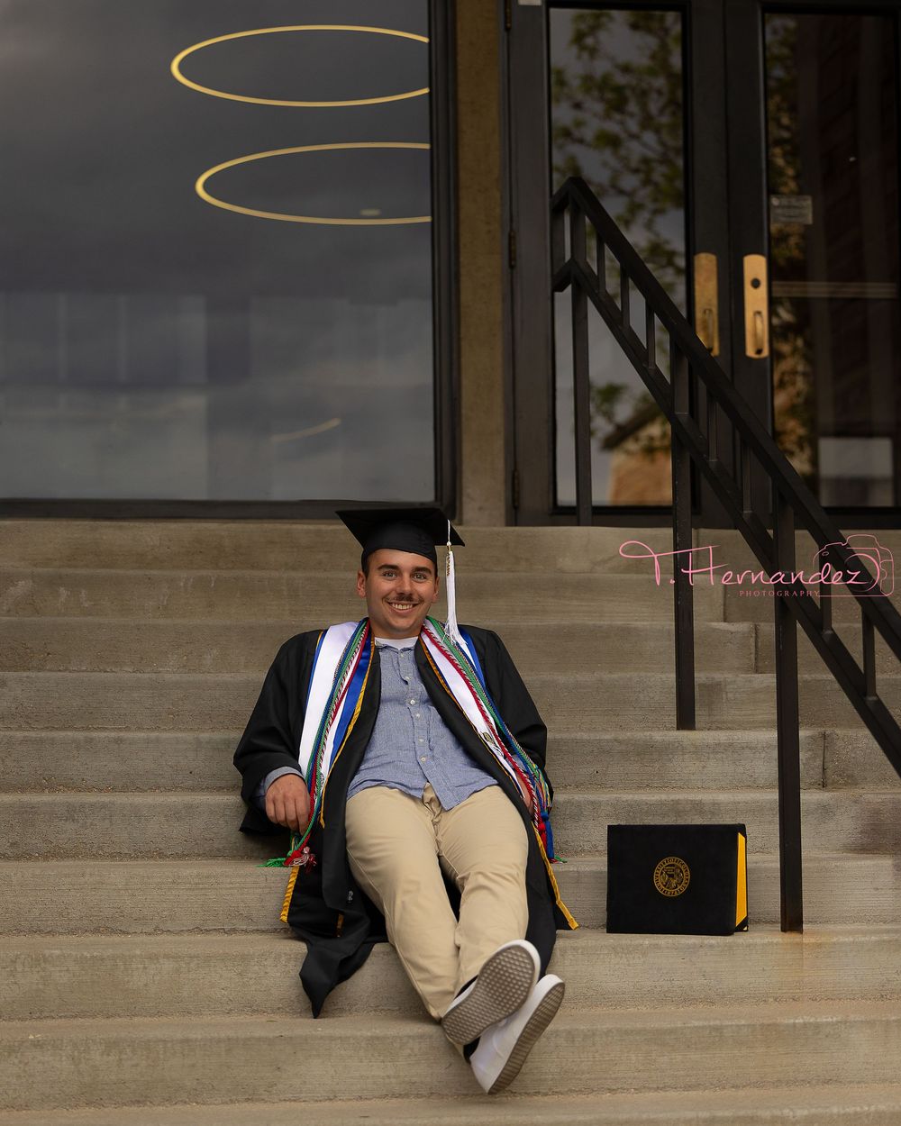 CU Boulder & South Carolina graduation photographer specializing in senior portraits, cap-and-gown photos, and college grad sessions.