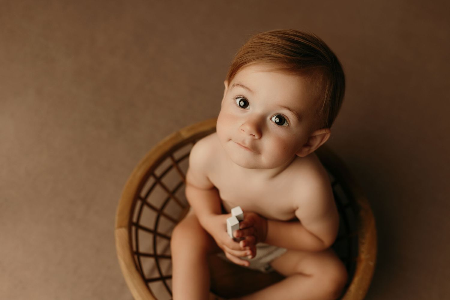 family photographer victoria bc, baby photographer victoria bc, photographer victoria bc,