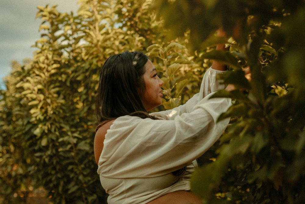 Maternity garden themed photography in Southern California