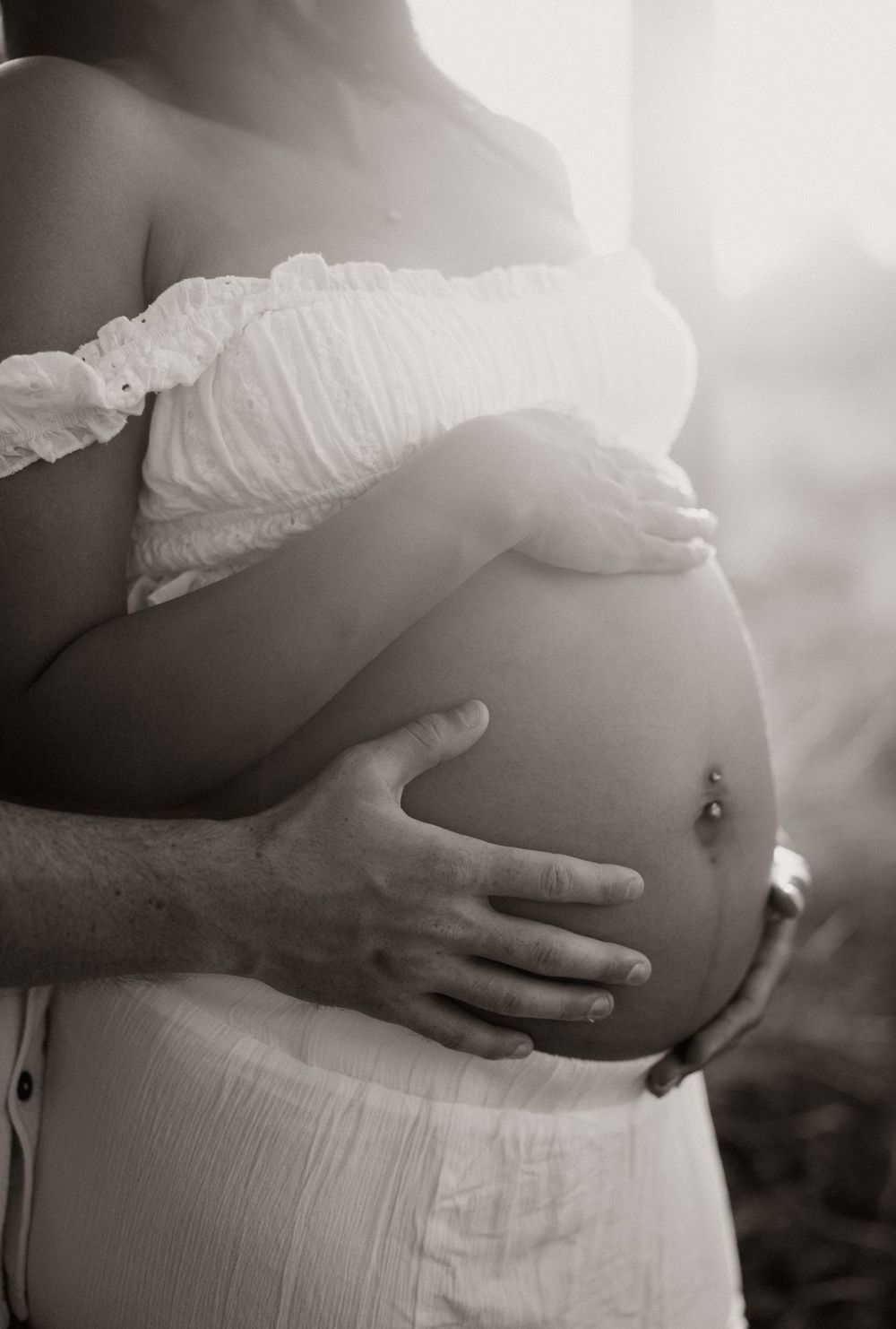 top maternity photographer San Antonio
