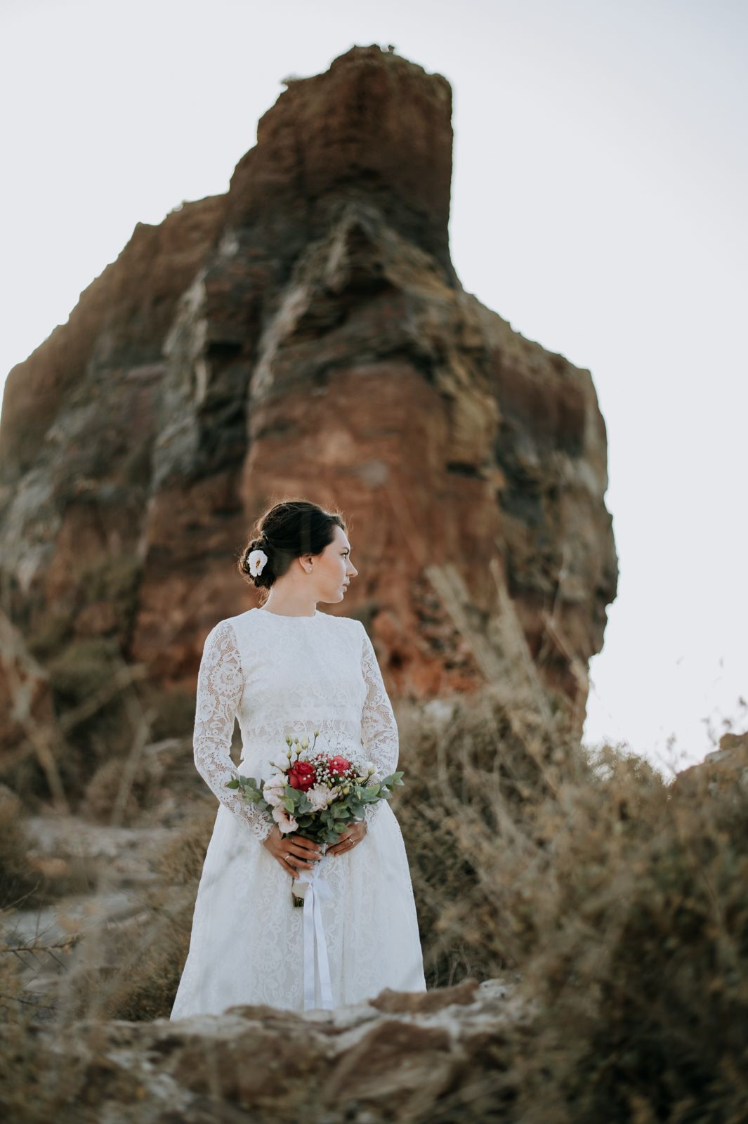 top Santorini elopement photographer
