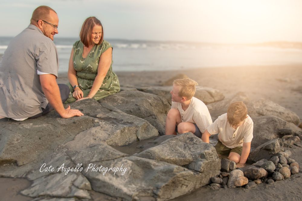Family lifestyle photo session Long Sands Beach York, Maine