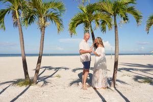 St Pete Beach-Couples-Engagement-photo session with BE Jazy Photography-St Pete Beach Photographer