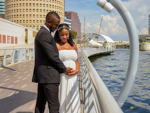 Tampa Riverwalk, Downtown Tampa Elopement photo session with BE Jazy Photography-Tampa Bay Photographer-Elopement-Courthouse wedding