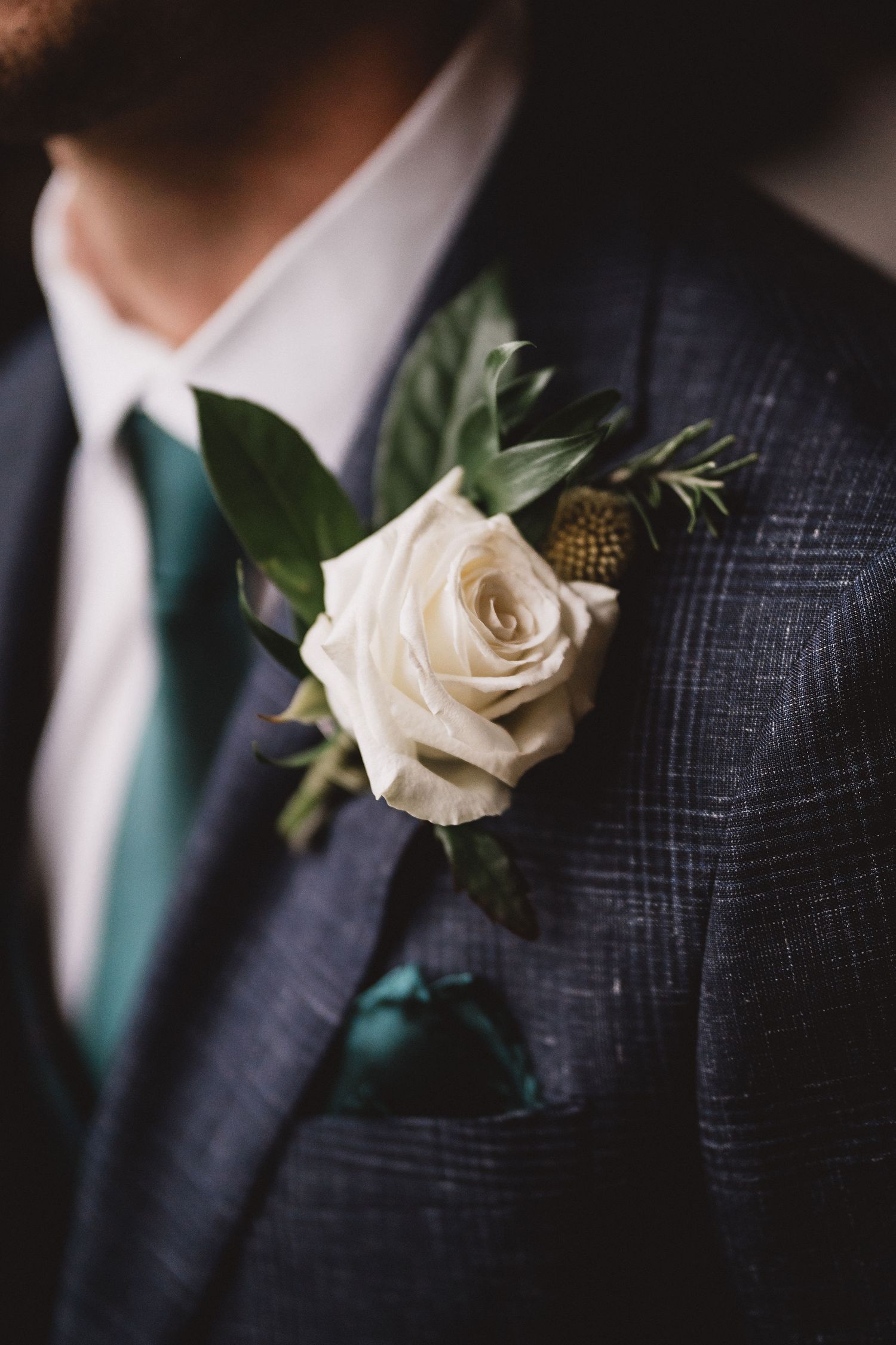 groom button hole