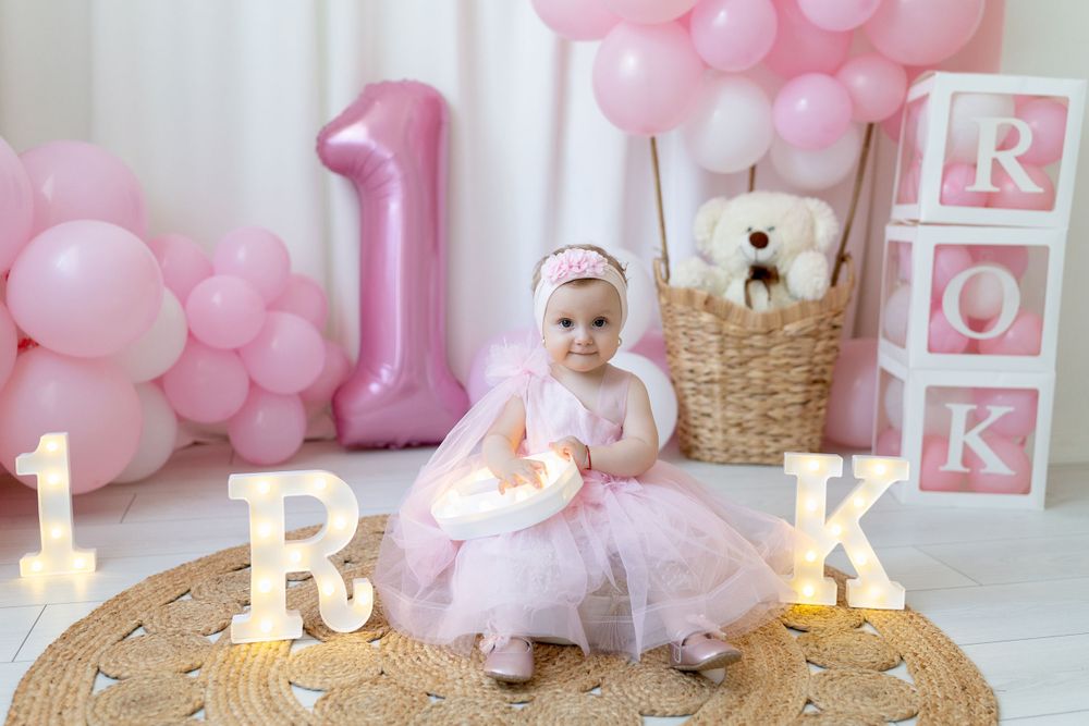 balónové, narodeninové fotenie detí, mám 1 rok, 1 rok, cake smash, fotografka Dušana Ďuricová, fotografka Nové Zámky