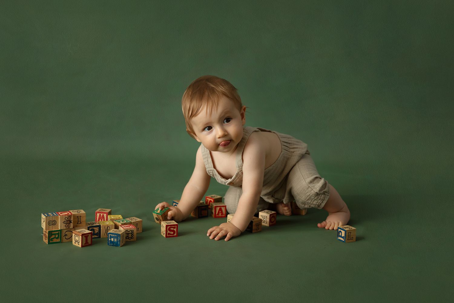 Sedinta foto cake smash Timisoara - studio