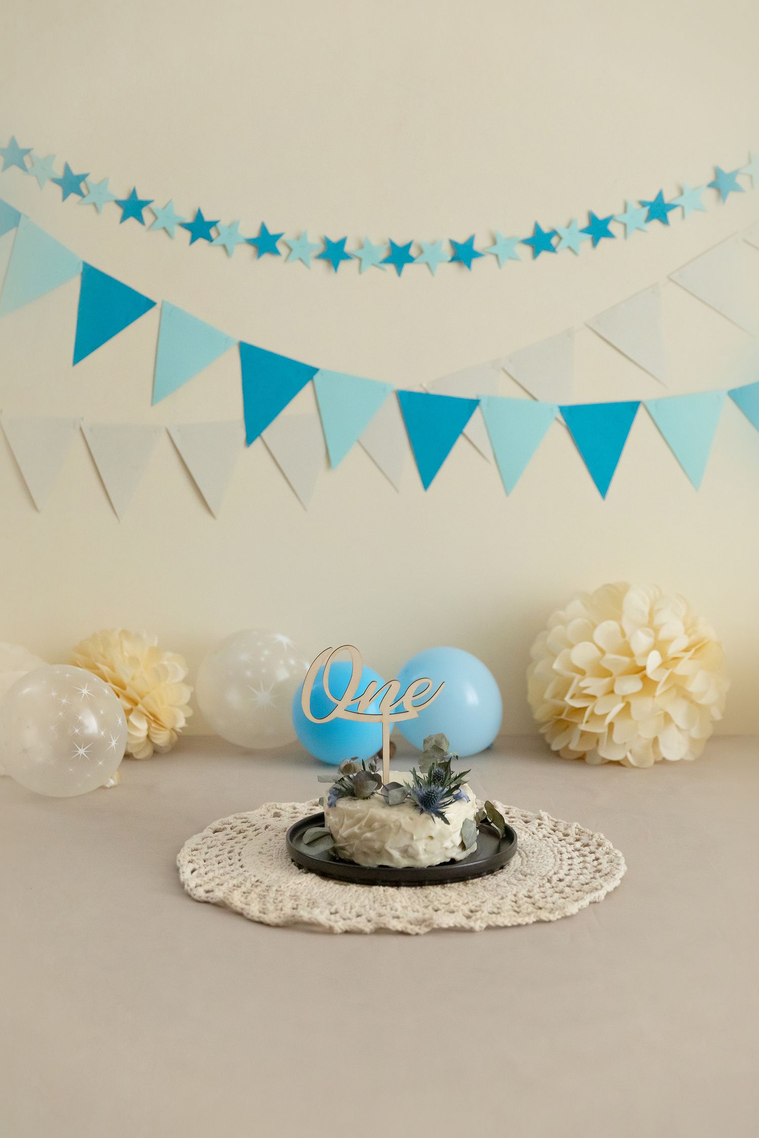 Sedinta foto cake smash Timisoara - studio fotograf Madalina Craciun