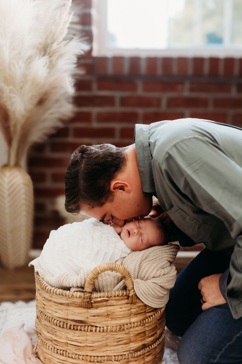 MMG Photography|Manitowoc, Sheboygan & Northeast Wisconsin wedding, senior, family, maternity, newborn lifestyle photographer