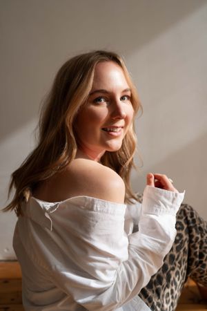 Portret vrouw, creatief portret, zakelijk portret, branding fotografie.