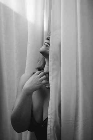 Portret vrouw, creatief portret, zakelijk portret, branding fotografie, boudoir fotografie. Intiem.