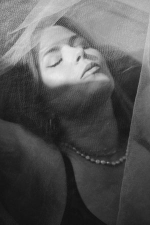 Portret vrouw, creatief portret, zakelijk portret, branding fotografie, boudoir fotografie. Intiem.