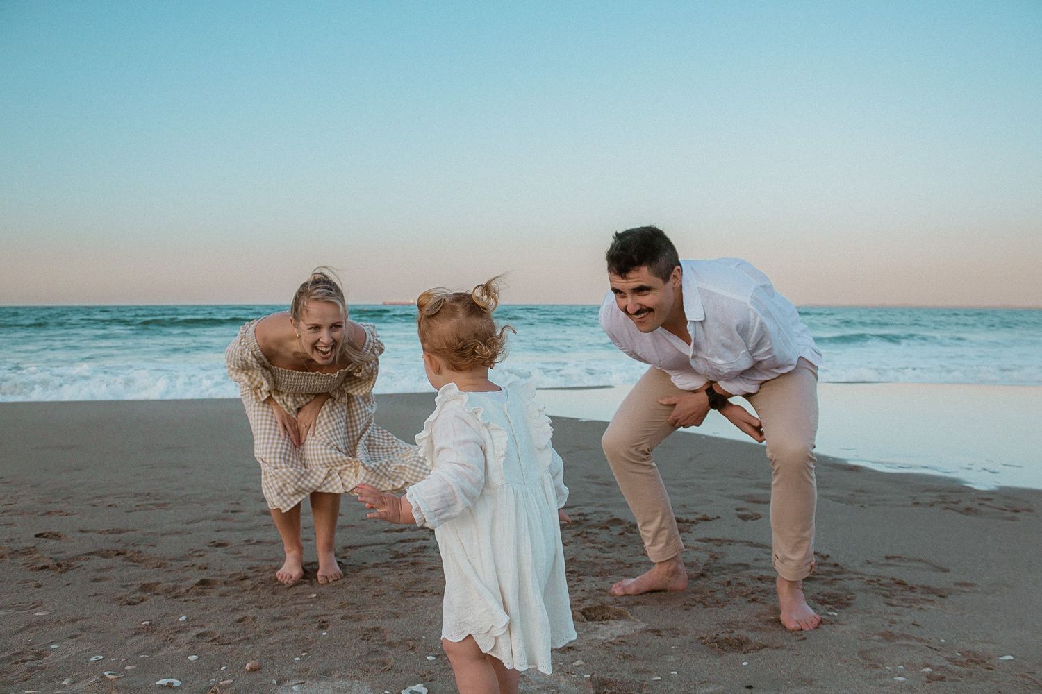 Affordable, fun, relaxed, easy going authentic story telling, bay of plenty family photography