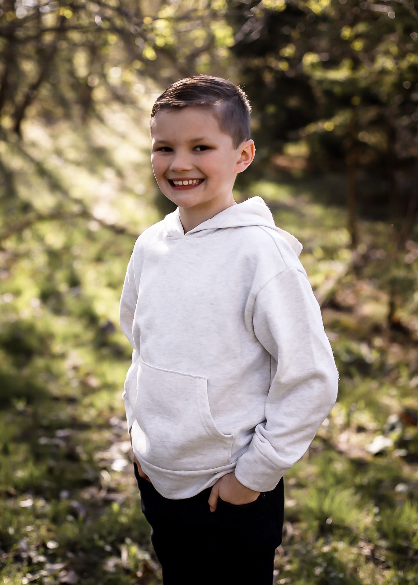 Family Portrait
Professional Photographer Janesville Wisconsin
outdoors
natural light photography