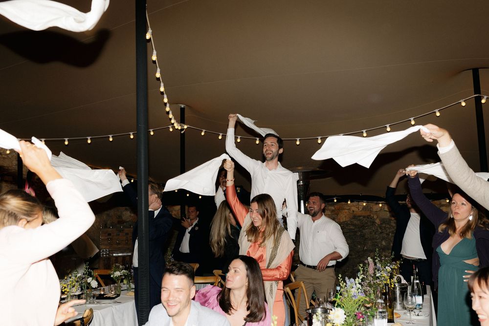 Photos de soirée lors d'un mariage en Haute Provence