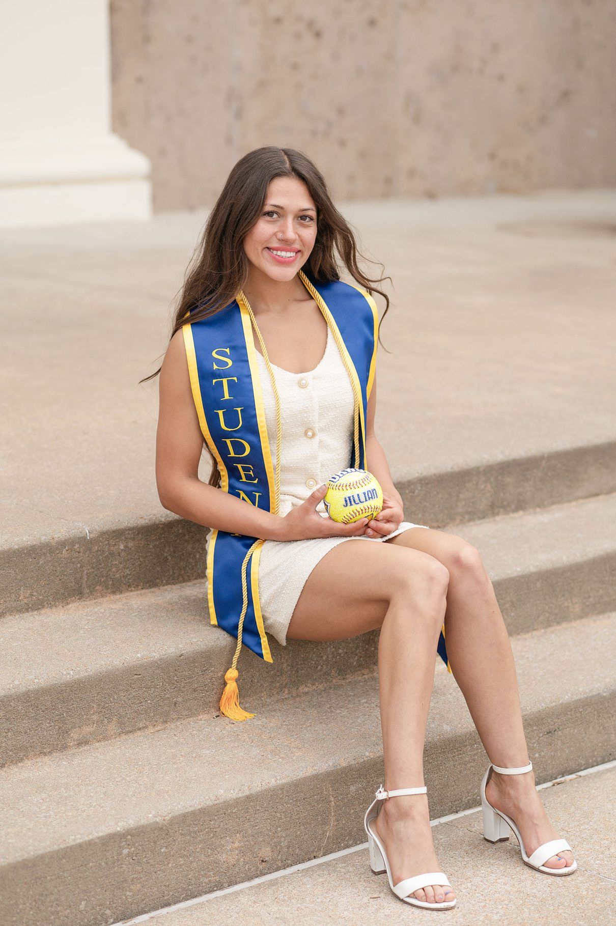 college senior girl portrait session on the OKWU campus by Kristi Bray Photography