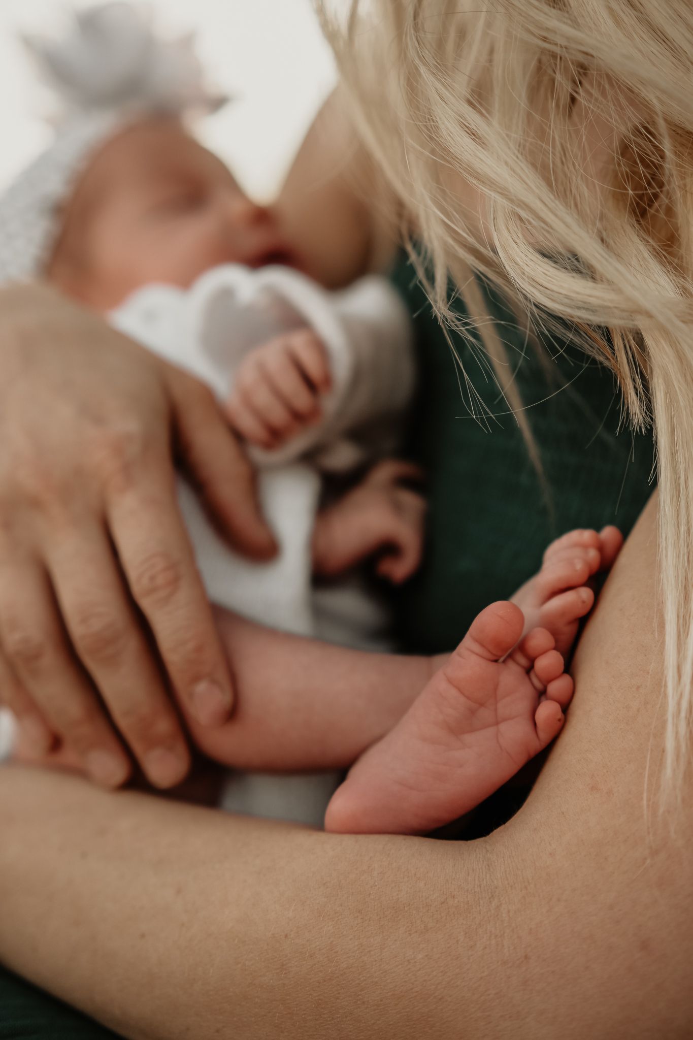 Newborn Family Lifestyle Photographer Wichita, Kansas