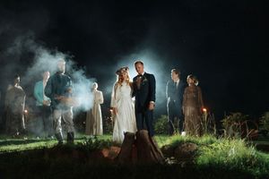 mičošana, folkloras kopa, mičošana ar ugunskuru, mičošana ārā, trīs gaisi, kāzu fotogrāfs, mičošanas bildes