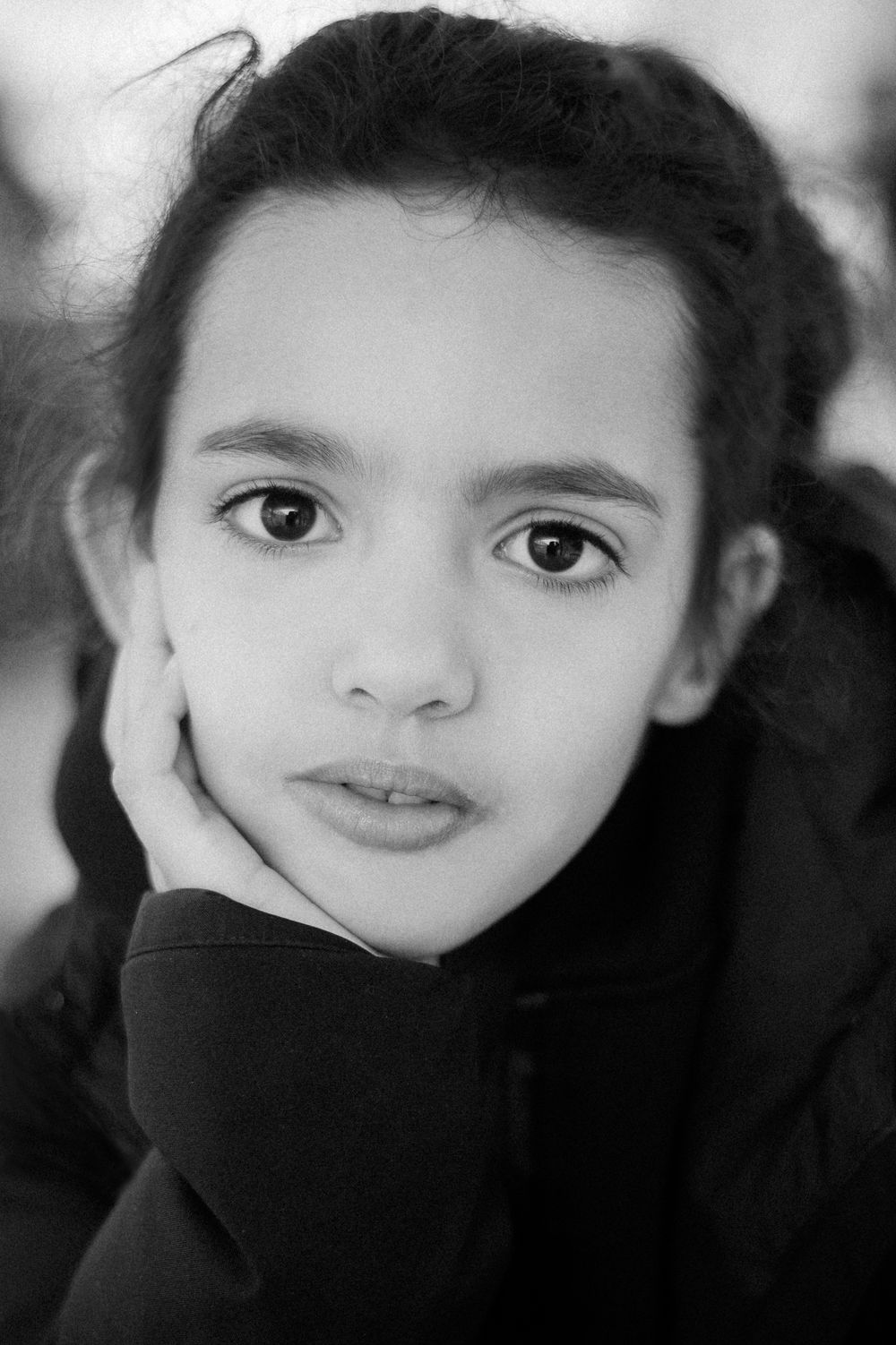 Children portrait, black and white, photographer Barcelona, photographer in English
