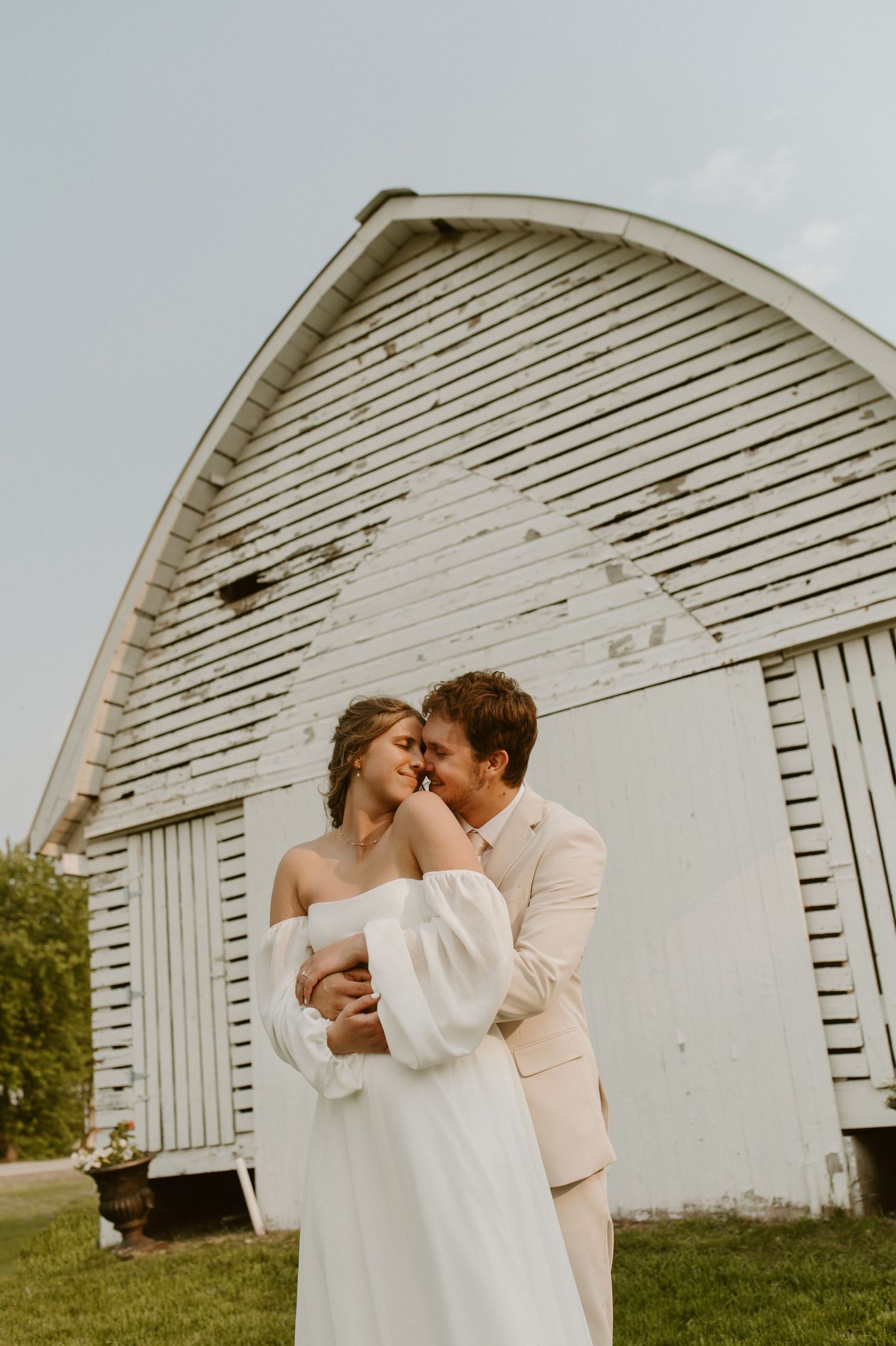 Minnesota Wedding Photographer | Rachel Marie Photography - Romantic and Authentic Minnesota Photography
