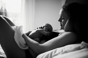 Maternity and Newborn photographer & videographer in Edinburgh, Glasgow and Fife