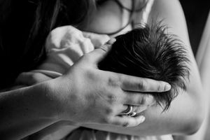 newborn black and withe photo