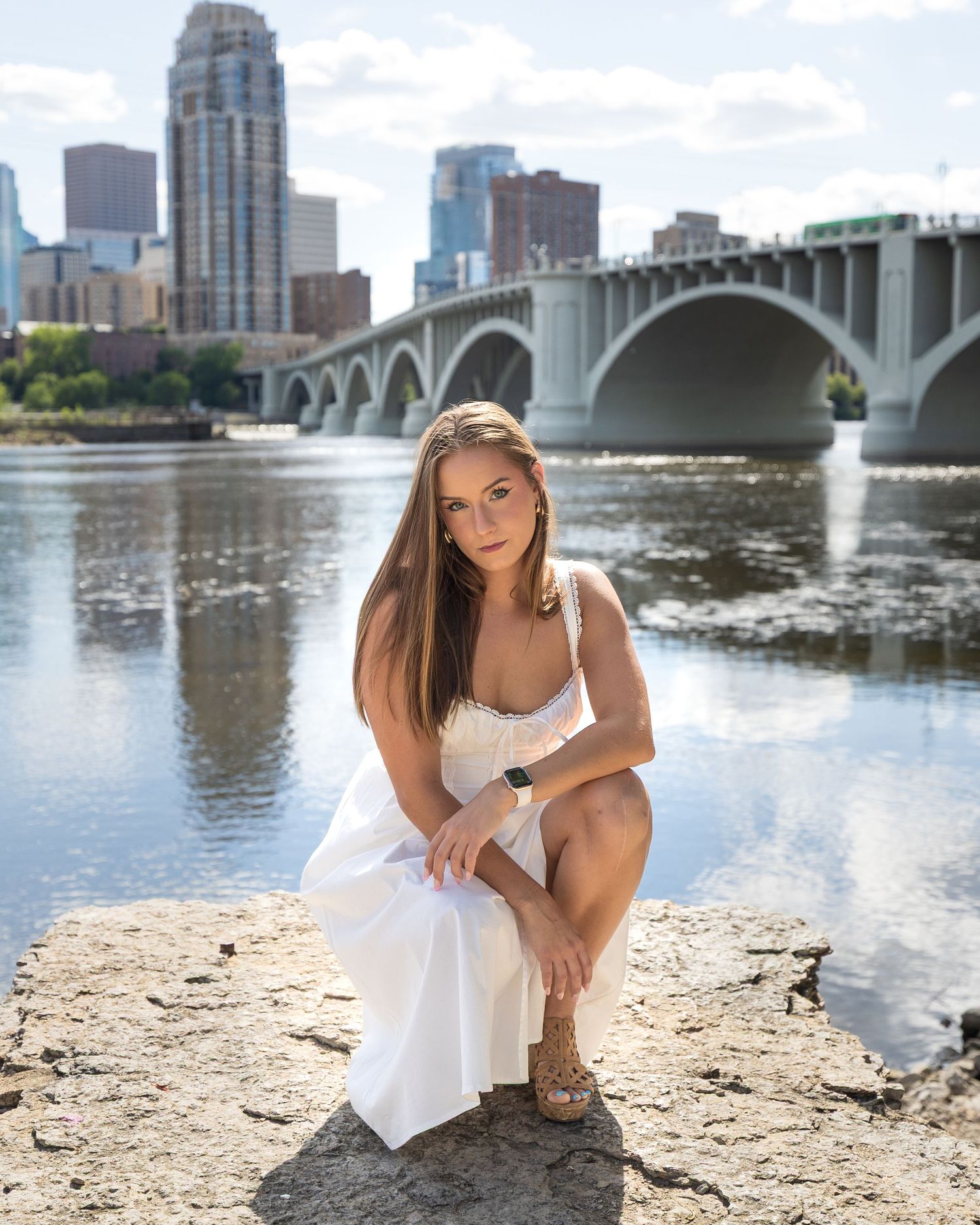 Minnesota Senior Photographer senior photo nature unique location golden hour  Minnetonka, Wayzata, Edina, Chaska, Chanhassen, Eden Prairie