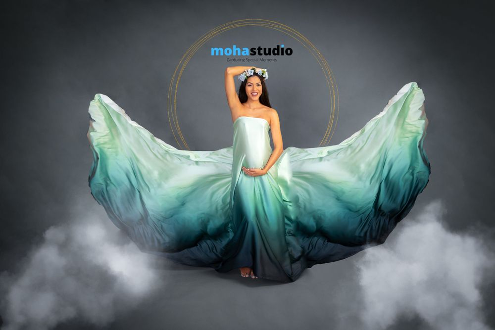 Experience the most elegant maternity photoshoot in Dubai with MohaStudio.
the best maternity photography experiences in Dubai and the UAE