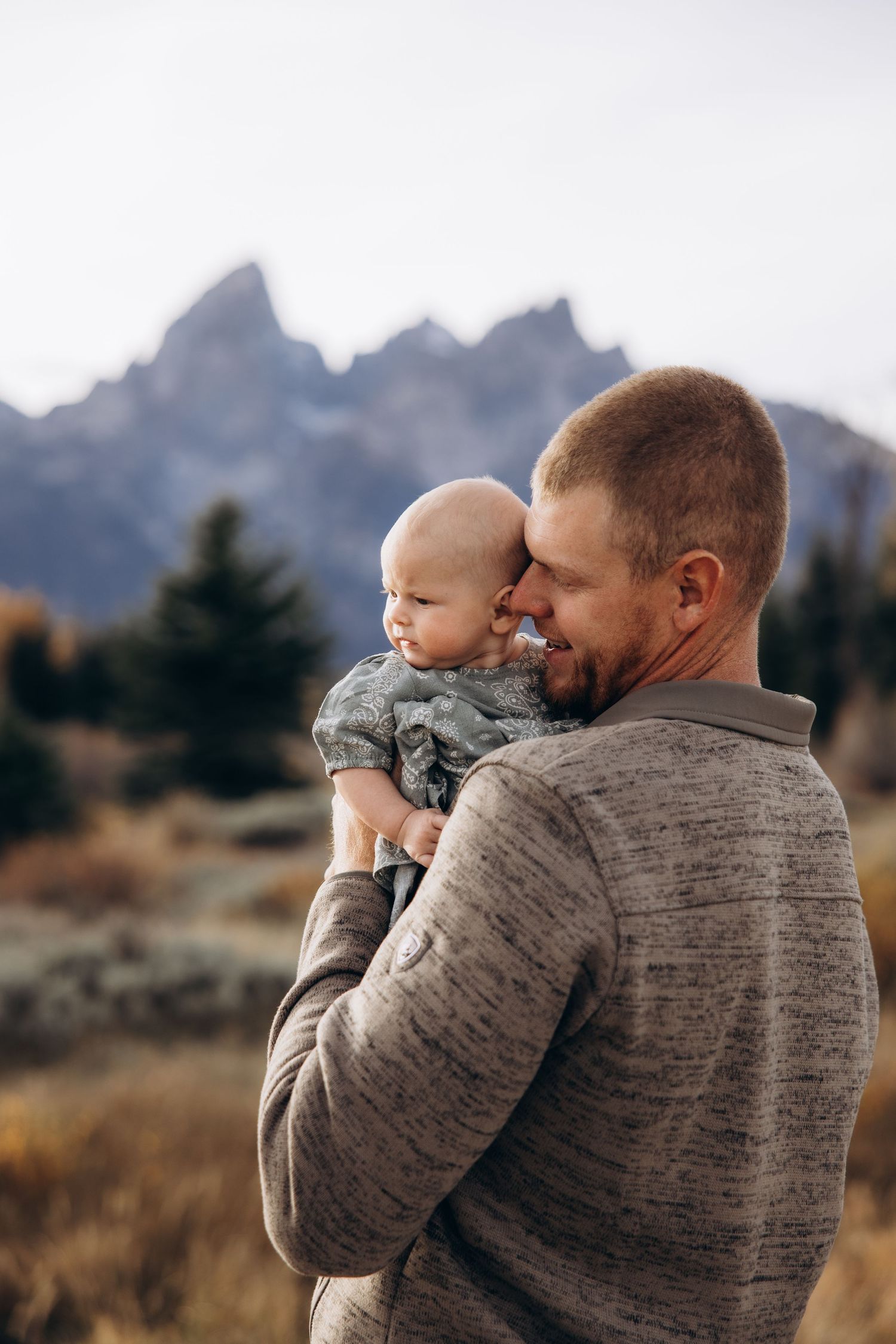 Schwabacher Landing family photoshoot