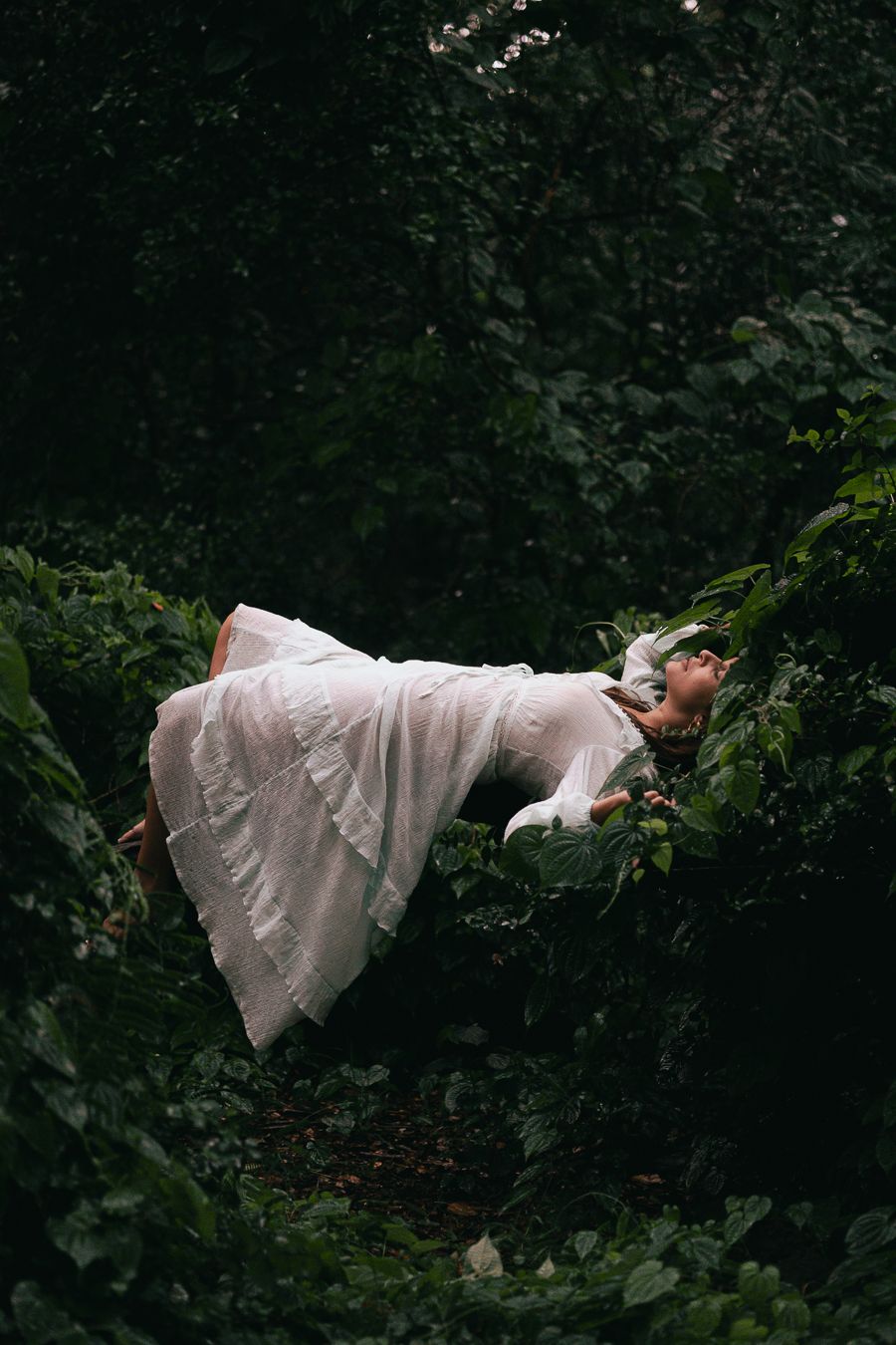 Fantasy editorial fashion photo in South Florida, ethereal gown styled like Valentino couture. Cinematic photography by MannyPortraits.