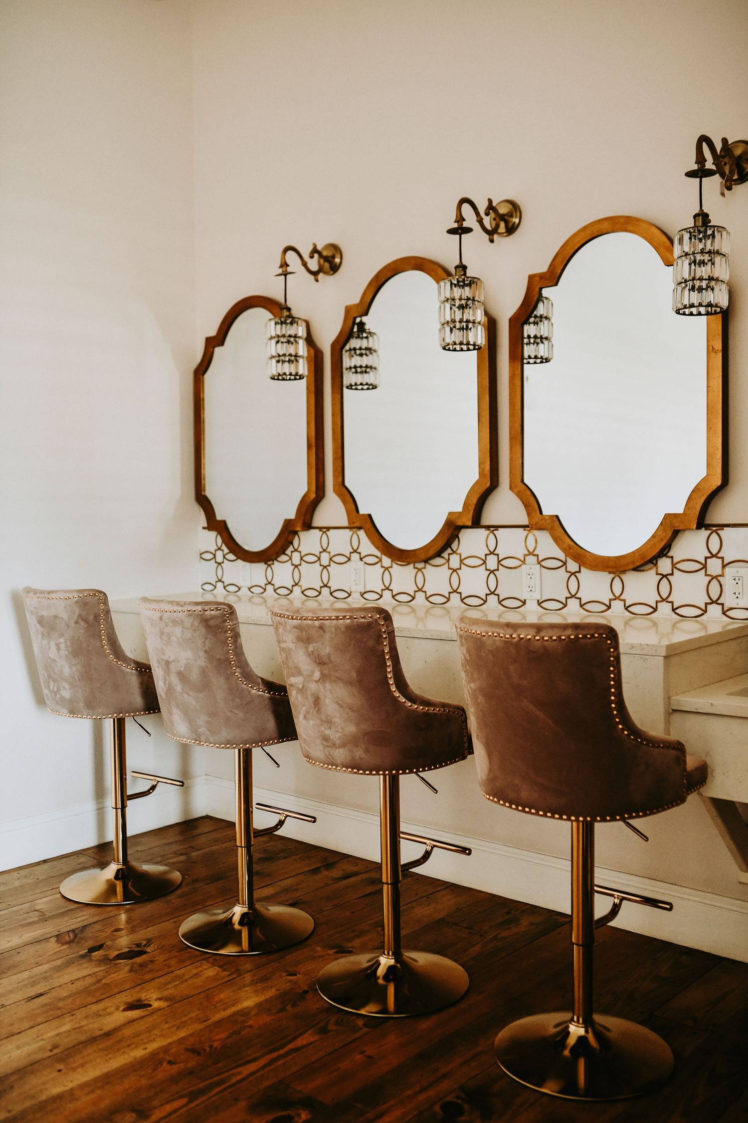 the bridal suite at oak and ivy wedding venue