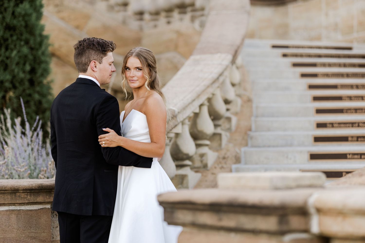 Romantic Bride & Groom Portrait | elegant stone stairs with architectural details | Dayton Art Institute | Dayton OH Photographer