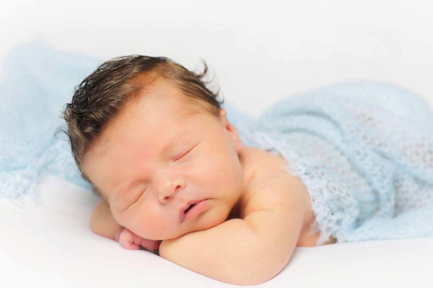 Northwest Arkansas newborn photographer