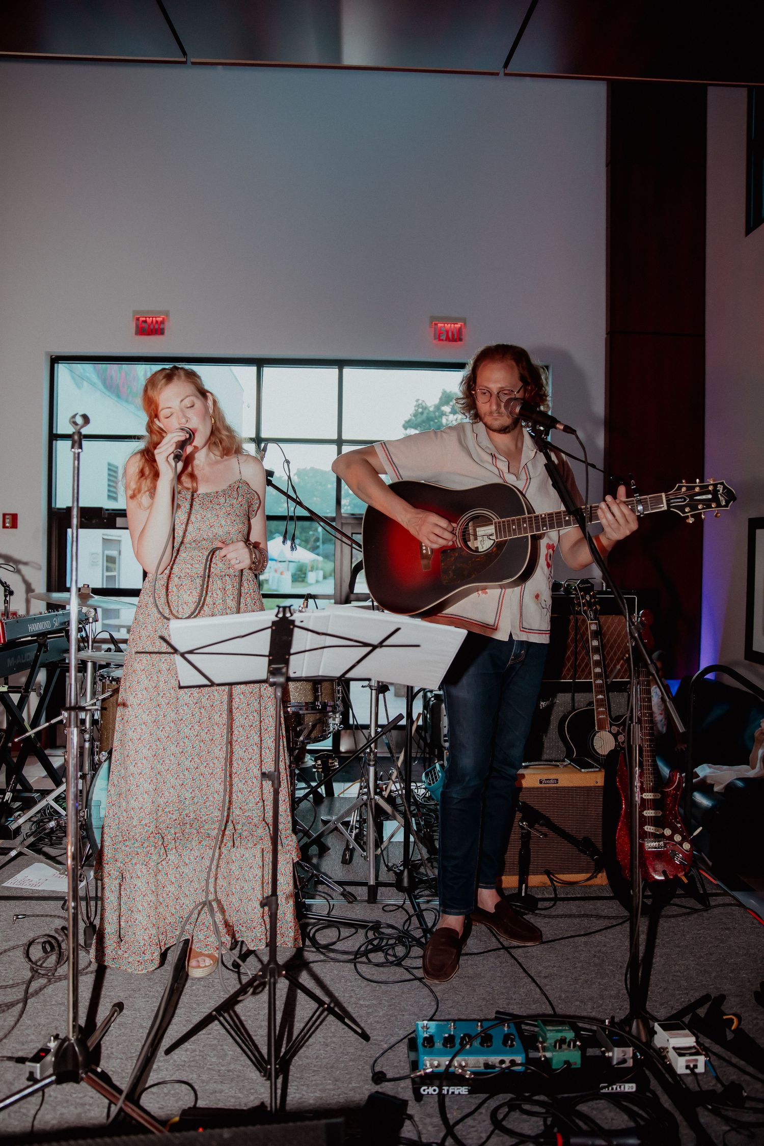 band duo shining bright
