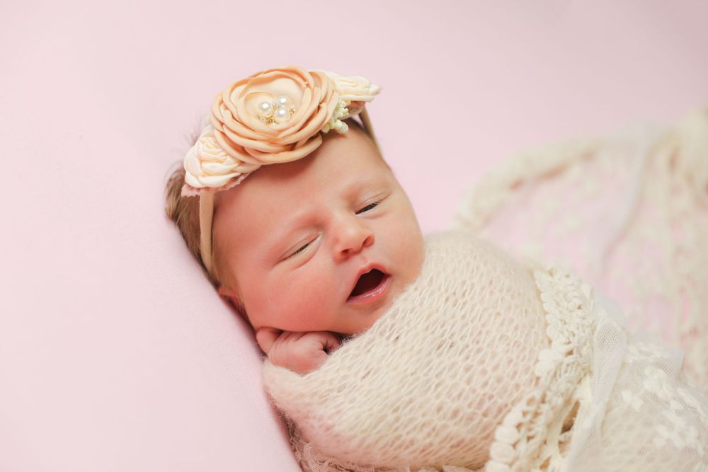 Northwest Arkansas newborn photographer
