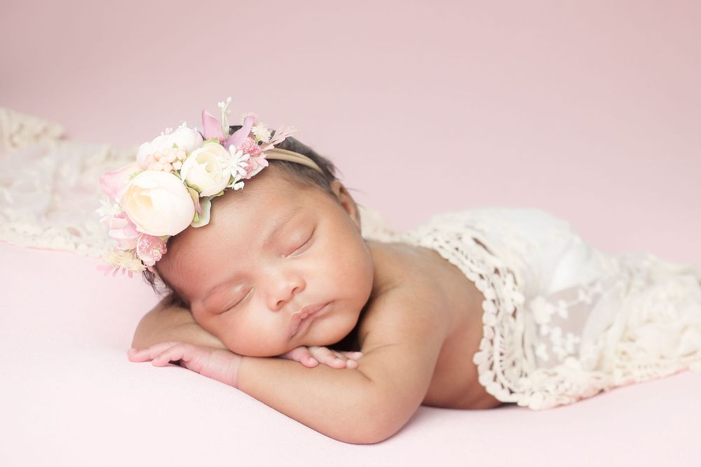 Northwest Arkansas newborn photographer