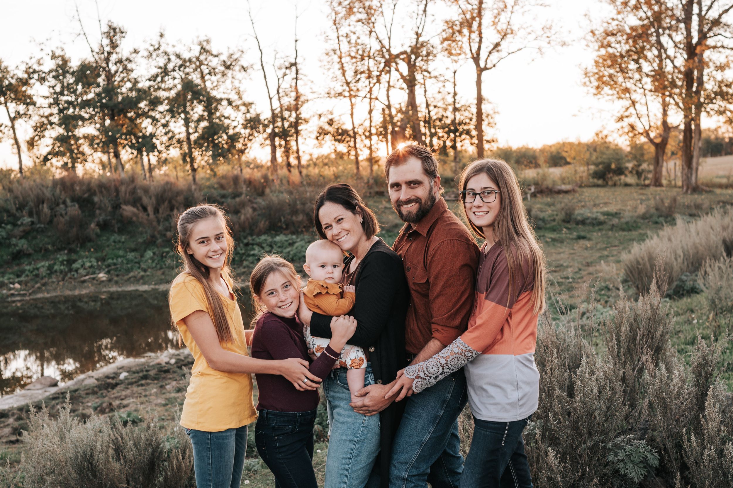Ponoka Family Photography Gallery of pictures taken by Dawn Kroening Photography located in Ponoka Alberta