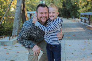 Family photos at Finley Farms in Ozark, Missouri