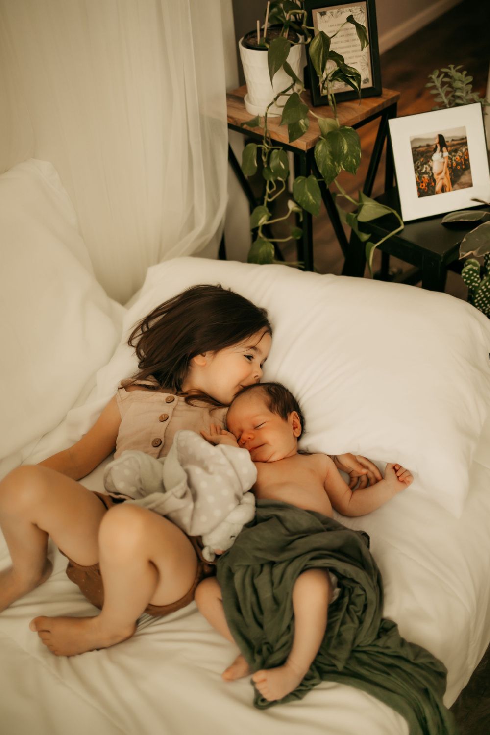 Arizona family wedding photographer travel photographer birth maternity photography