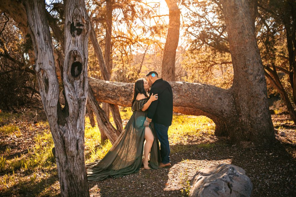 Arizona family wedding photographer travel photographer birth maternity photography
