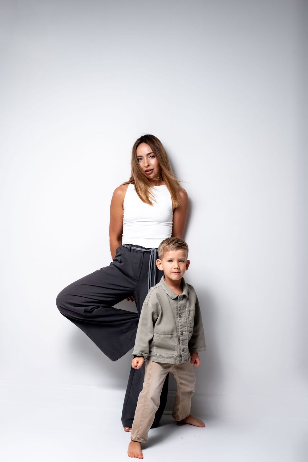 mom and child portrait by window natural light Nashville family photography