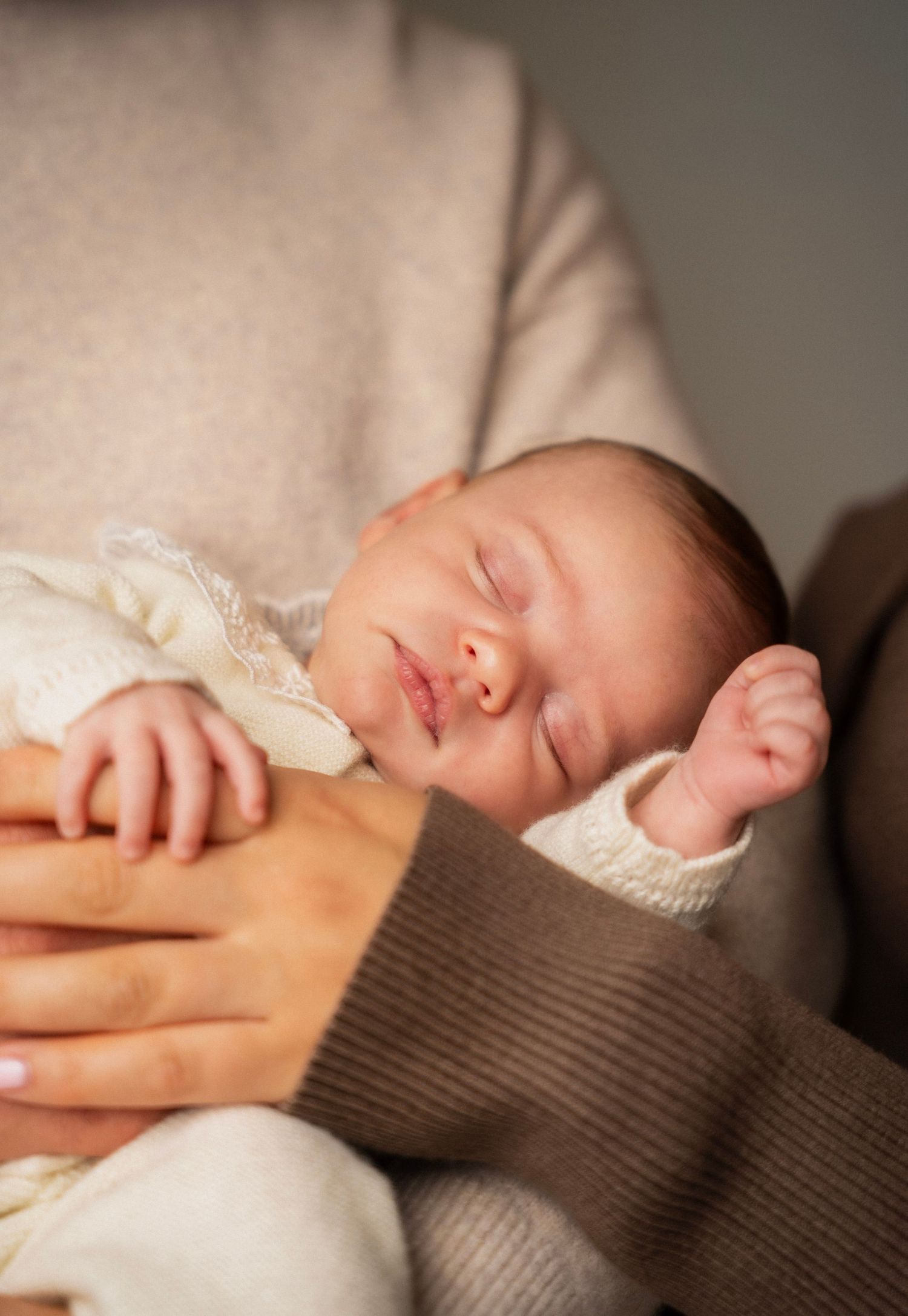 Newborn shoot details baby voeten
