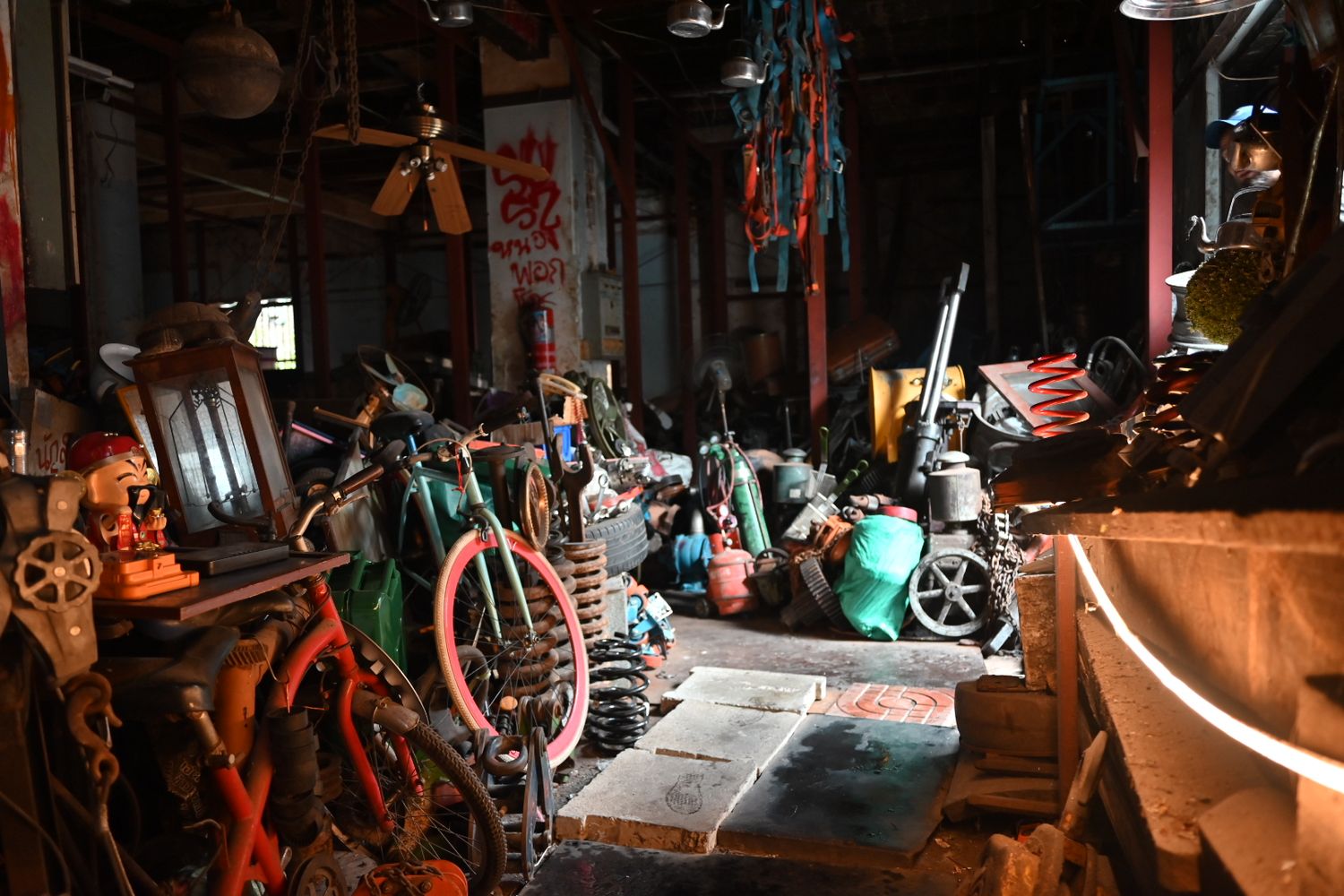 Colorful street art and historic shophouses in Talad Noi, one of Bangkok’s most charming hidden gems. Discover whether Talad Noi is worth vi