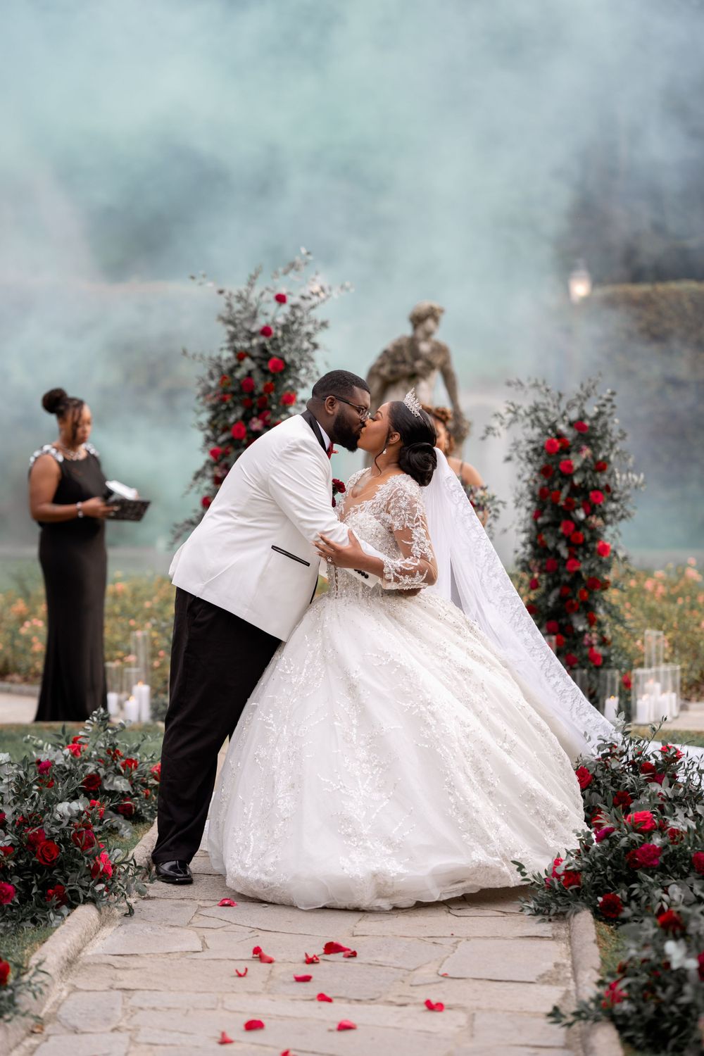 wedding couple kiss