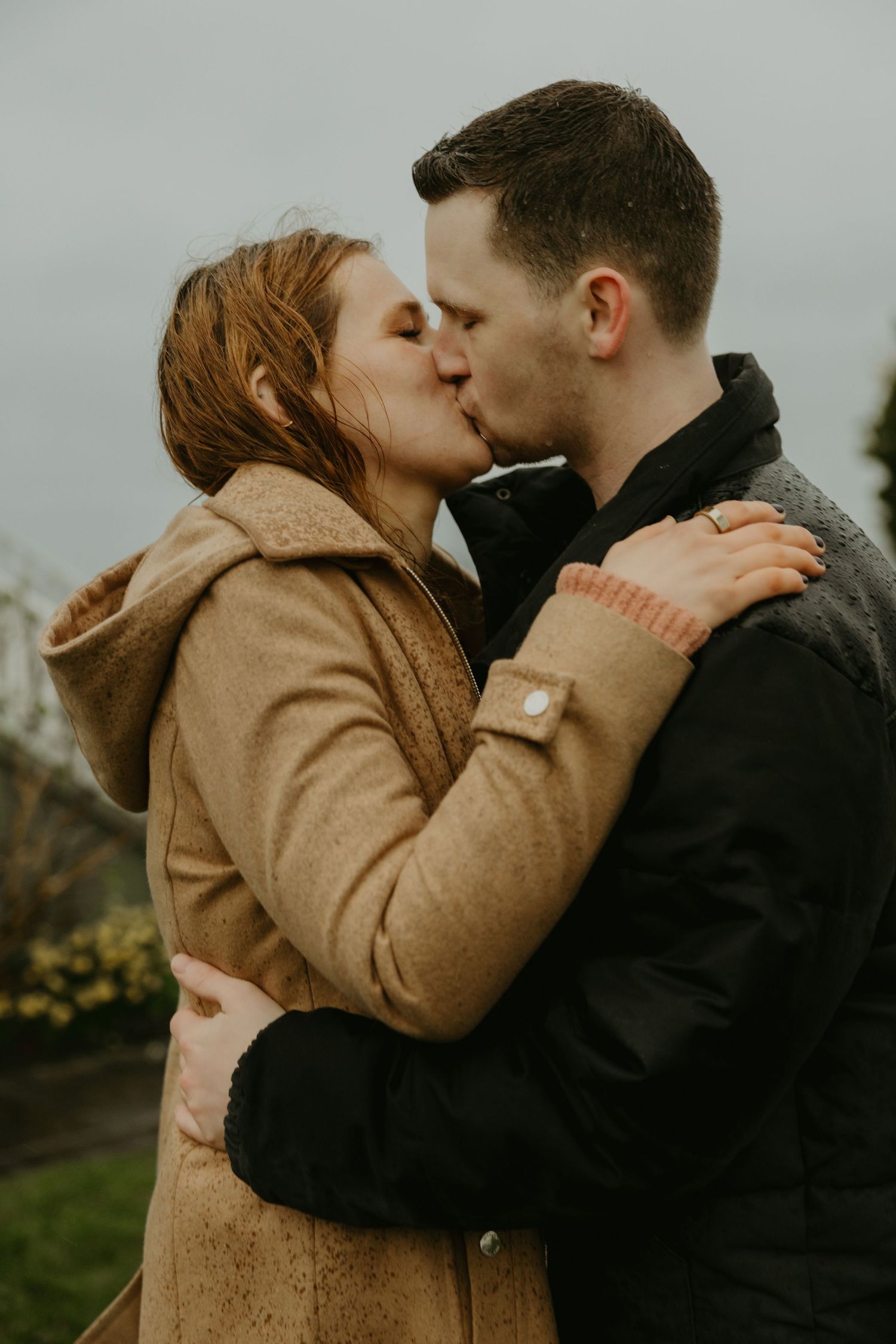 Snohomish couples photographer serving across Washington State, including the North Cascades, Olympic Peninsula & Mount Rainier