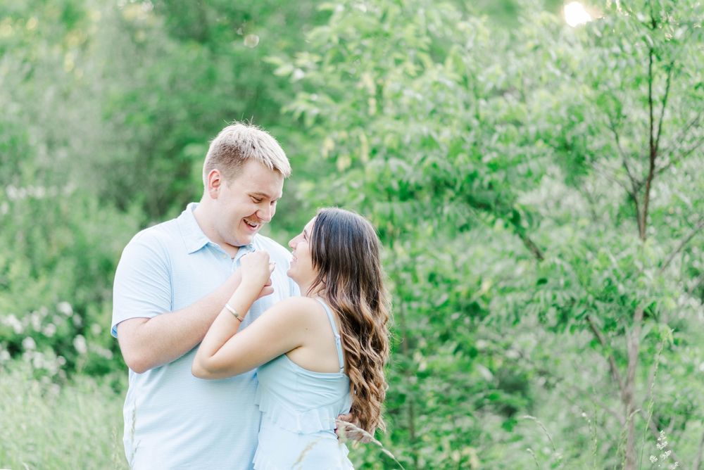 Engagement session at Quemahoning Reservoir in Johnstown Pennsylvania