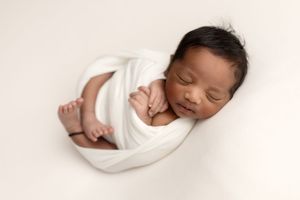 professionelle newbornshooting nrw mit mobilem studio