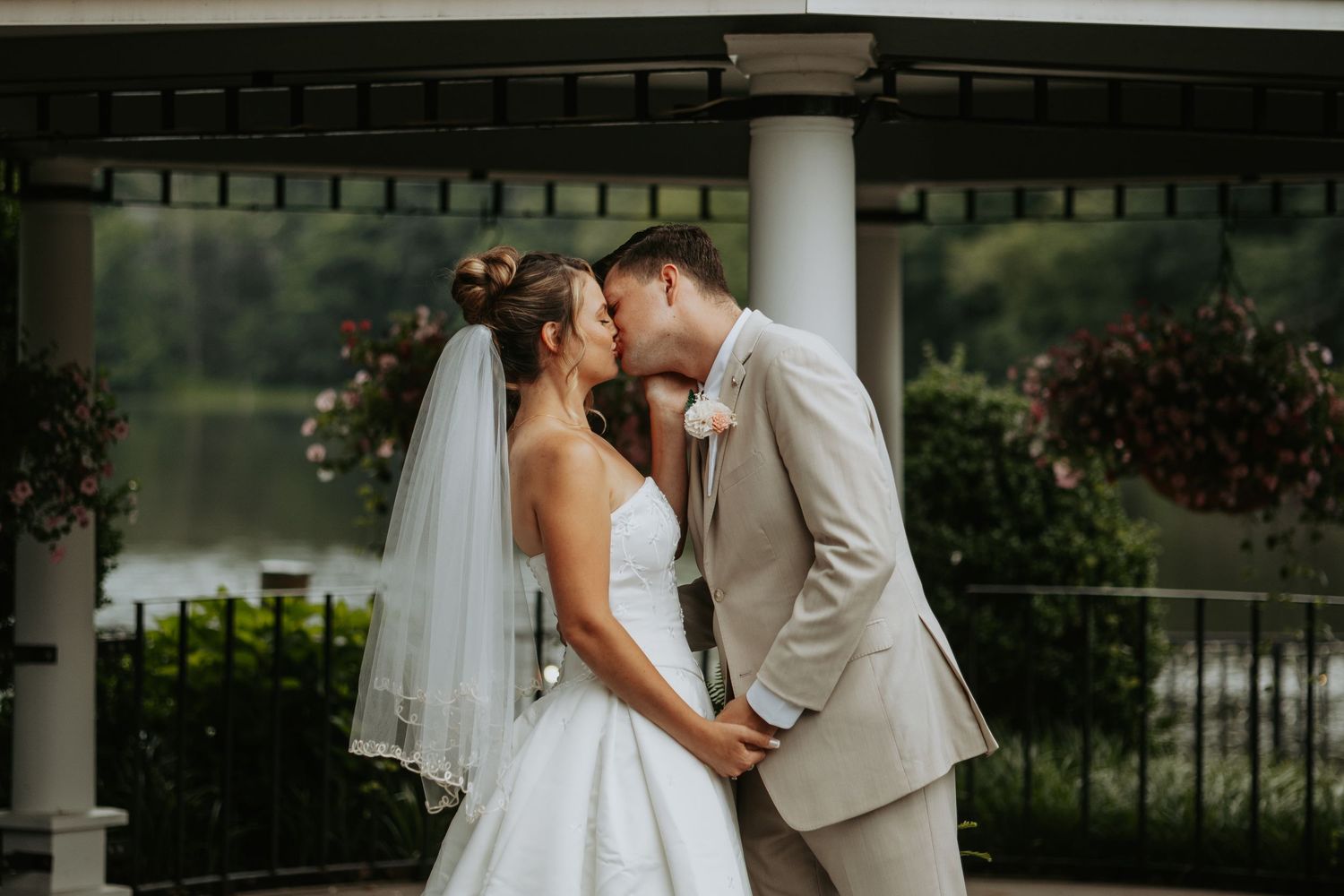 storytelling wedding photographer Connecticut