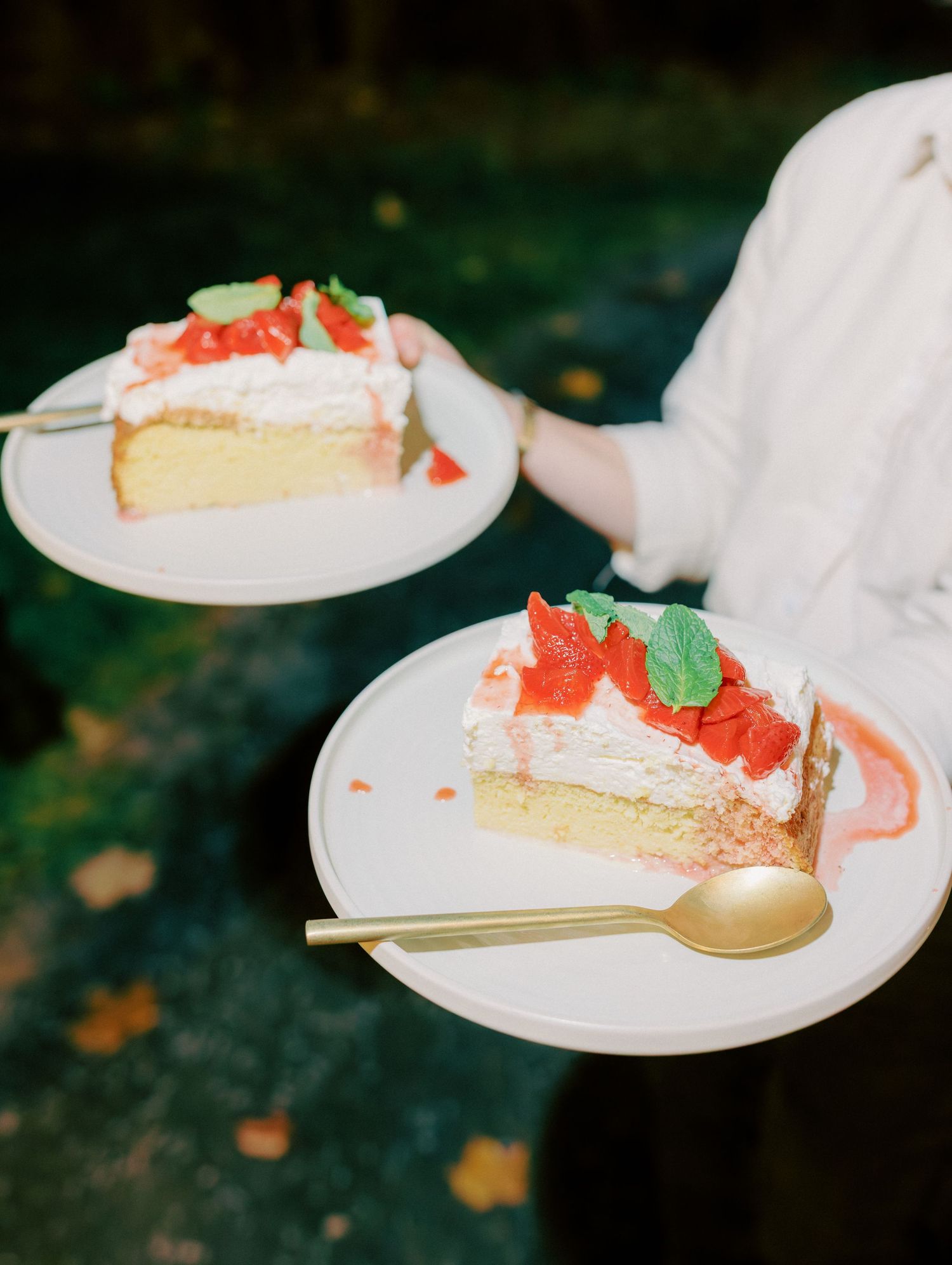 Jeanie Jang Photo Classic Timeless New York Film Wedding Photographer Campton Hotel Wedding